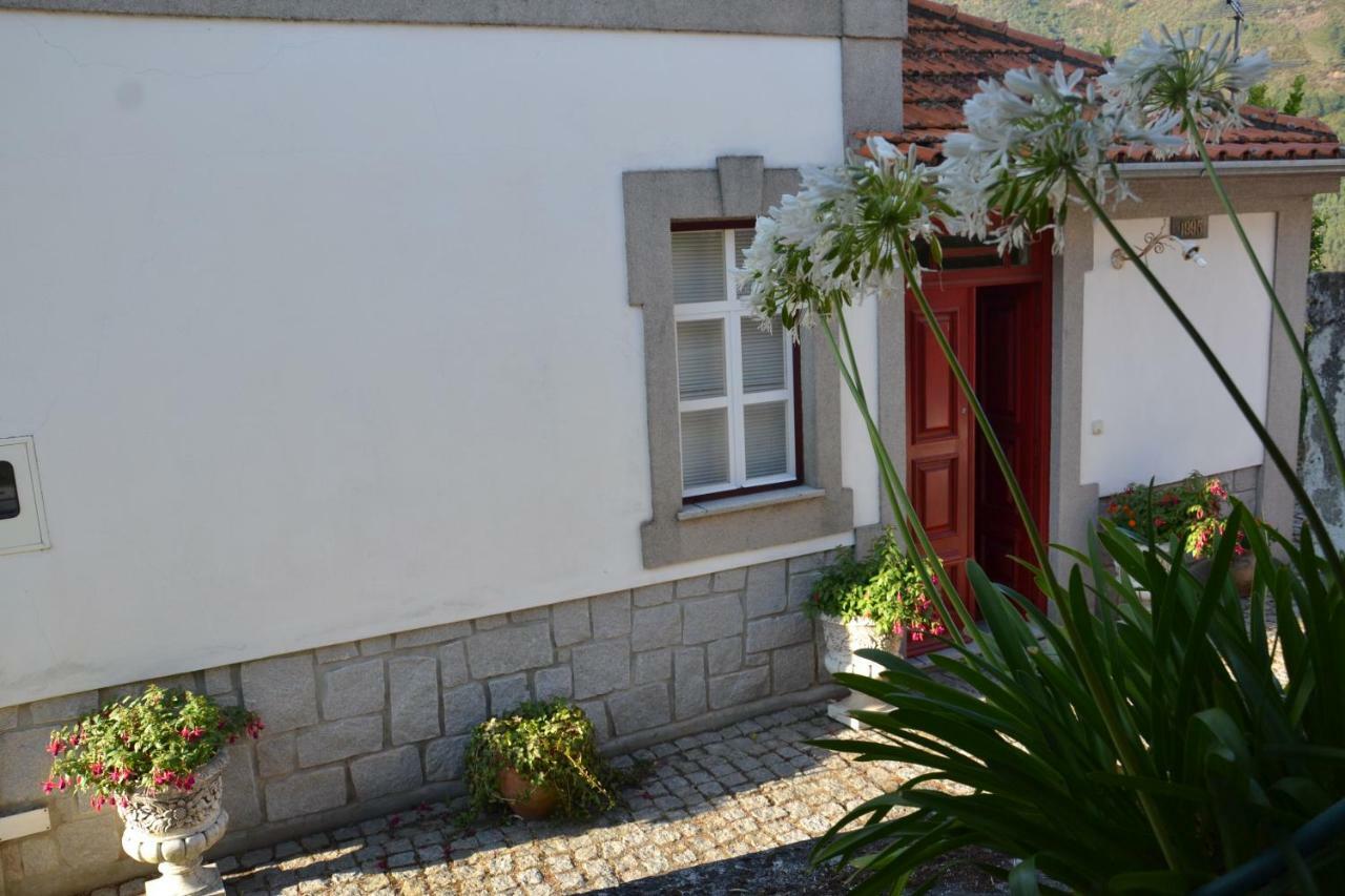 Villa Casa Da Ponte Do Arrocho Loriga Esterno foto