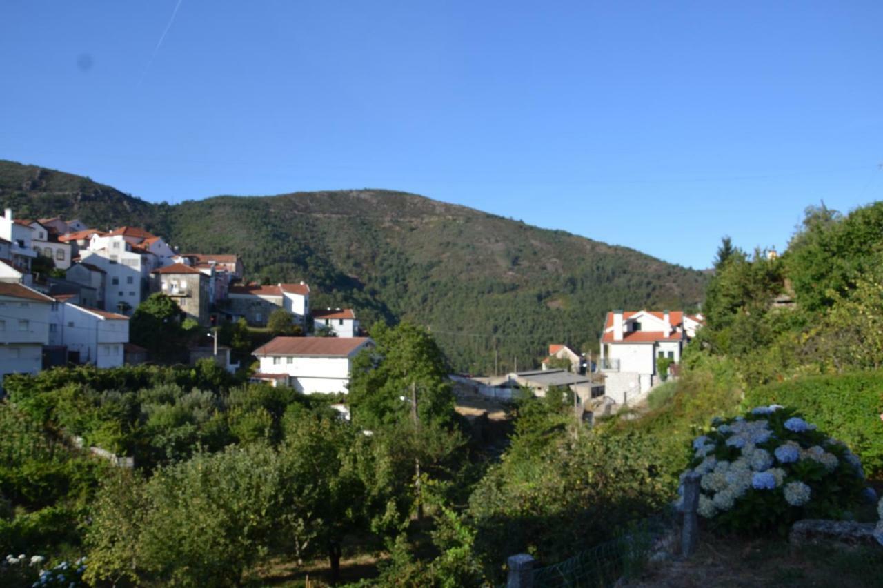 Villa Casa Da Ponte Do Arrocho Loriga Esterno foto